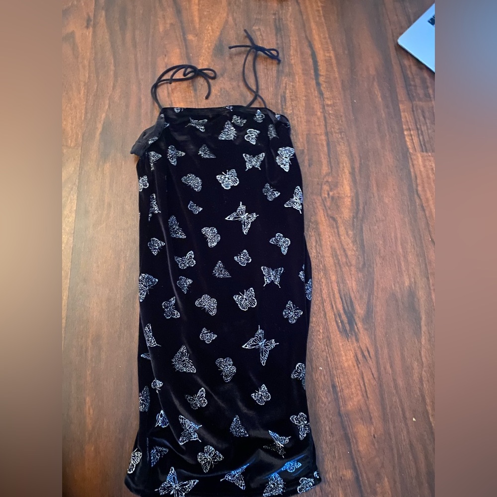 Short butterfly dress